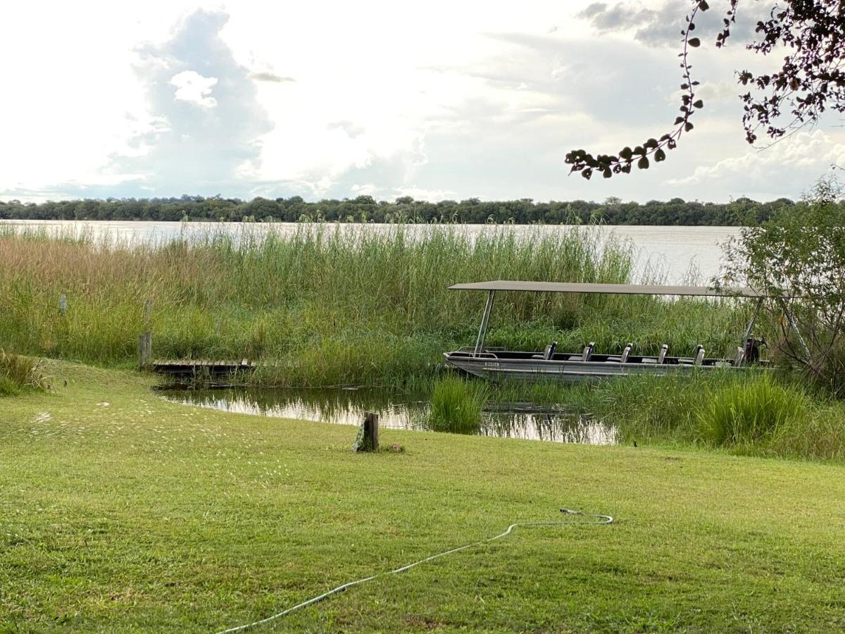 Big 5 Toro Lodge Kasane Luaran gambar